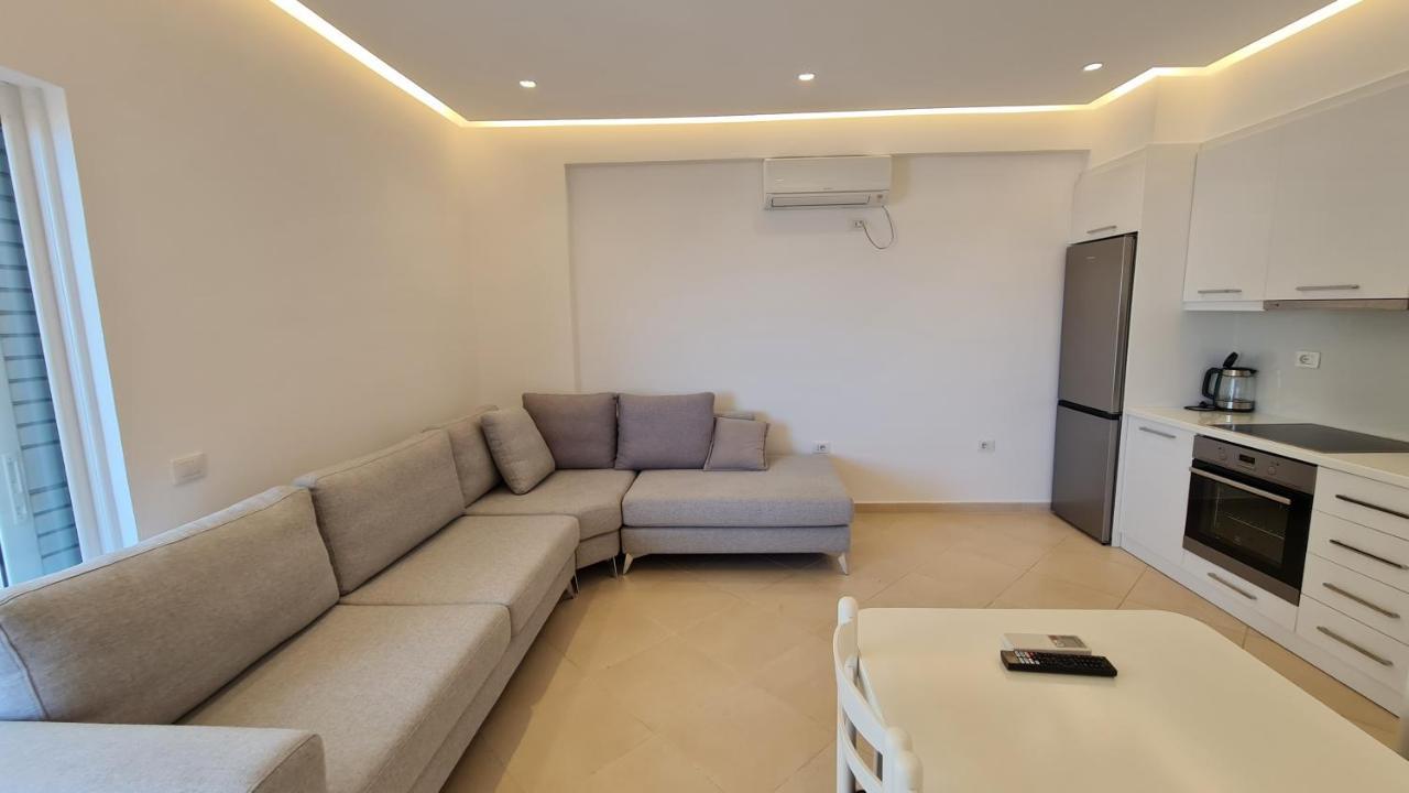 Sea And City View Apartment Sarandë Exterior foto