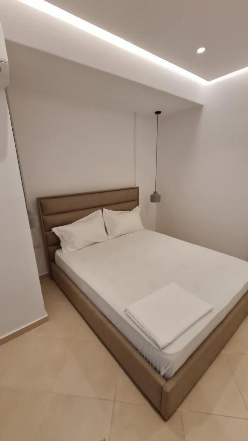 Sea And City View Apartment Sarandë Exterior foto