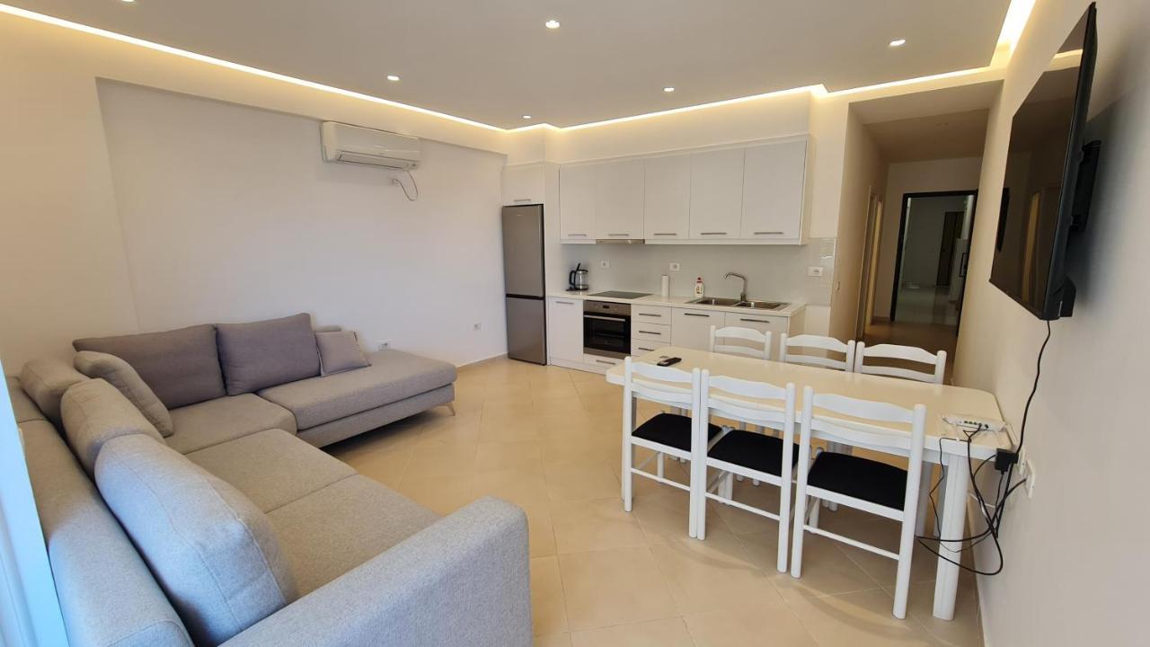 Sea And City View Apartment Sarandë Exterior foto