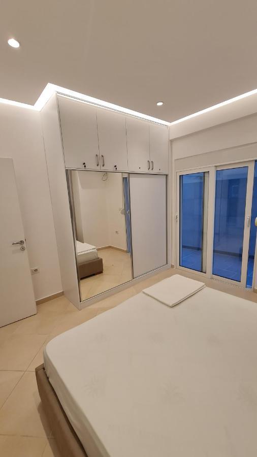 Sea And City View Apartment Sarandë Exterior foto