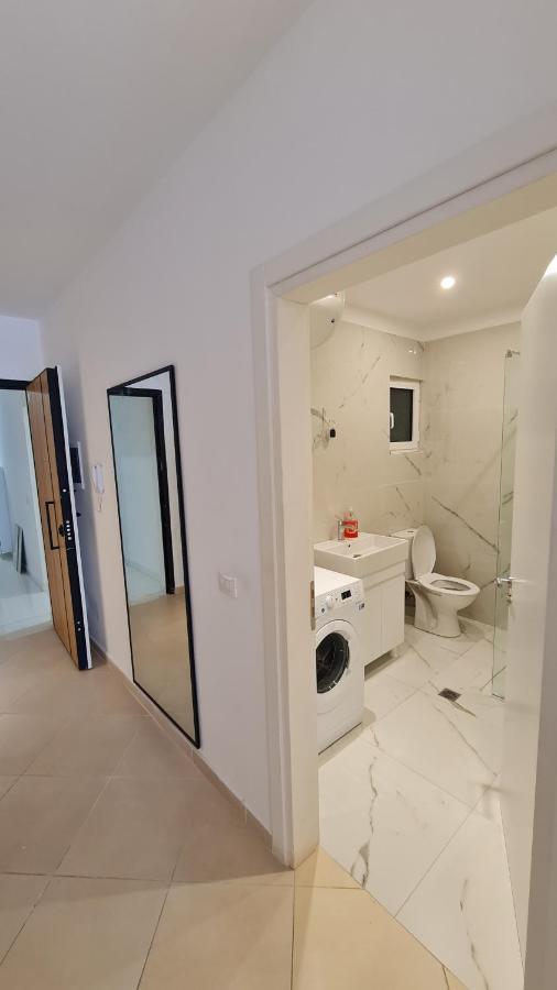 Sea And City View Apartment Sarandë Exterior foto